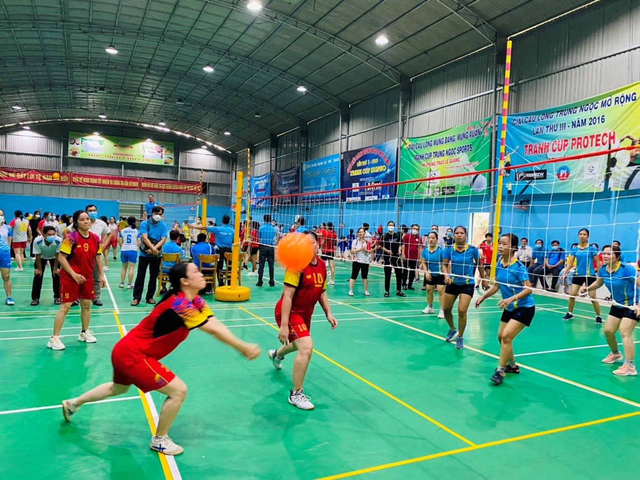 Khai mạc Giải Bóng chuyền hơi nữ ngành Giáo dục tỉnh Trà Vinh năm 2022